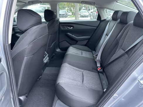 Used 2025 Honda Accord SE image 15