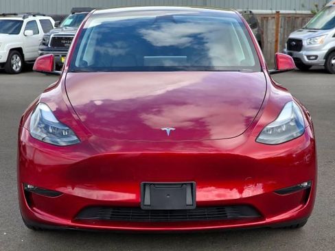 Used 2024 Tesla Model Y Performance AWD/4WD image 3