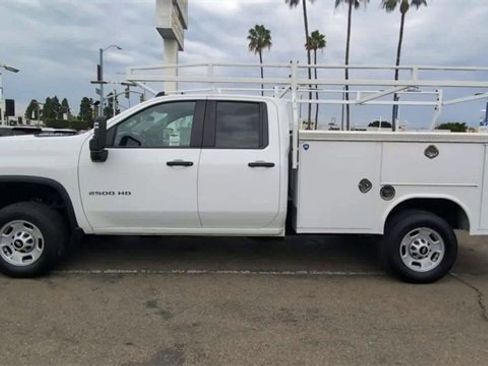 Used 2024 Chevrolet Silverado 2500 W/T w/ WT Convenience Package image 5