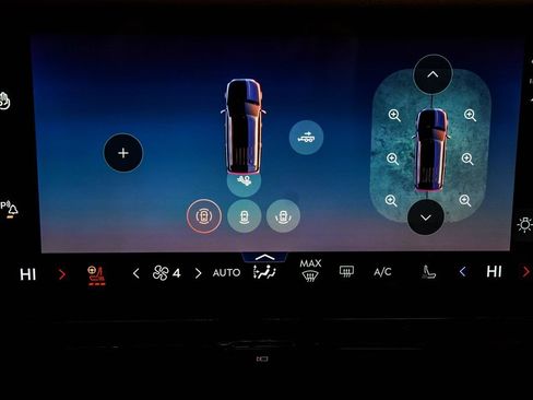 Used 2025 Lincoln Navigator Reserve image 35