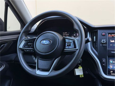 Used 2020 Subaru Outback AWD/4WD image 10