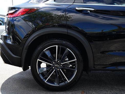 Used 2025 INFINITI QX55 Essential image 10