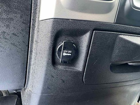 Used 2014 RAM 1500 Outdoorsman image 17