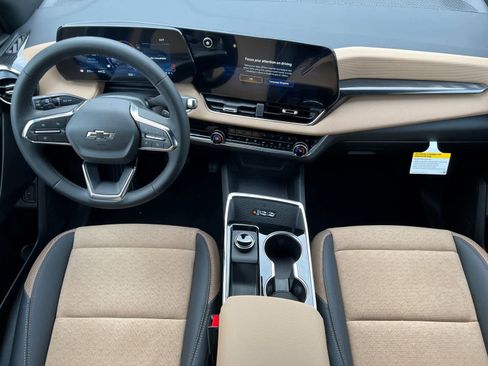 New 2026 Chevrolet Equinox ACTIV w/ Convenience Package III image 3