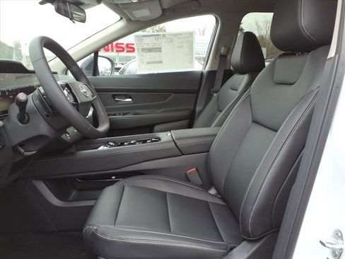 New 2026 Nissan Murano SV image 9