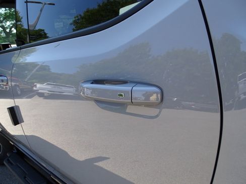 New 2025 GMC Hummer EV 3X w/ Extreme Off-Road Package image 21