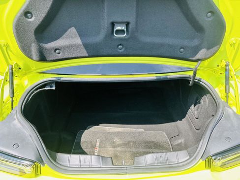 Used 2021 Chevrolet Camaro SS image 41