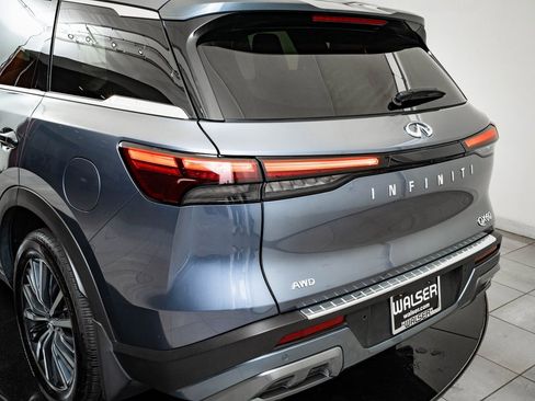 Used 2024 INFINITI QX60 Sensory w/ Vision Package image 19