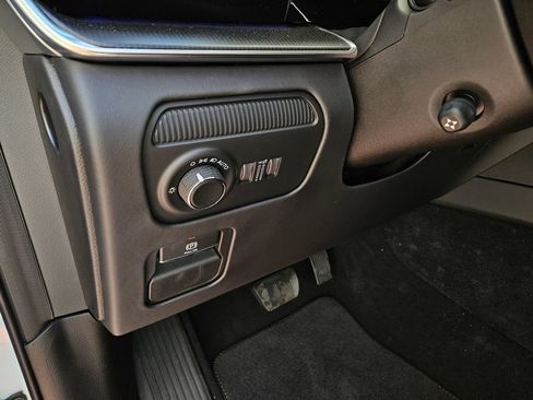 New 2026 Jeep Grand Wagoneer L Summit AWD/4WD image 18