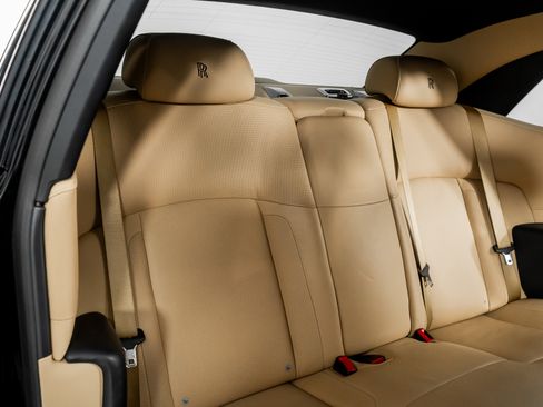 Used 2013 Rolls-Royce Ghost image 30