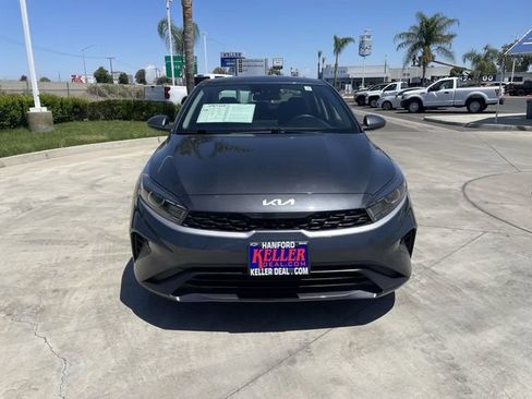 Used 2024 Kia Forte LX FWD image 3