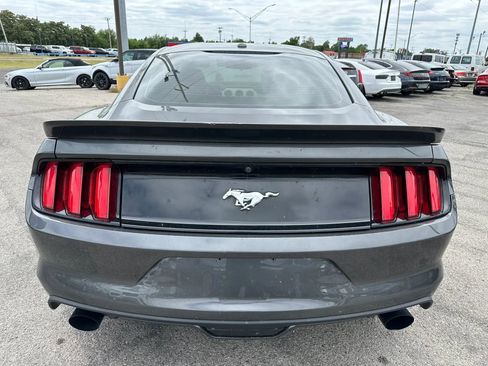 Used 2016 Ford Mustang Premium RWD image 29