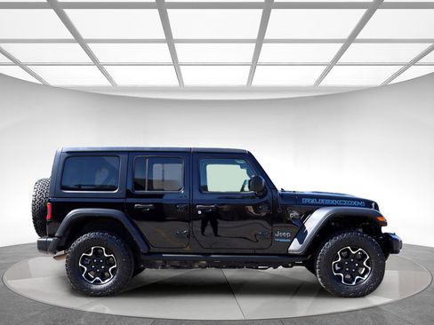 Used 2022 Jeep Wrangler Unlimited Rubicon 4xe image 4