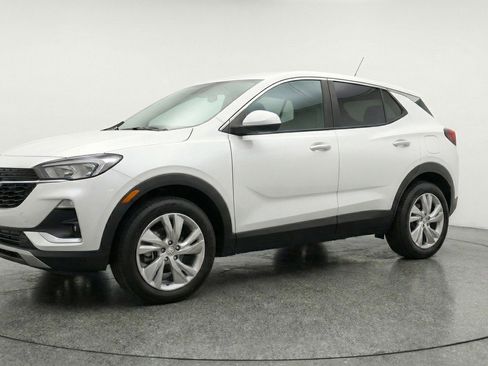 Used 2025 Buick Encore GX Preferred AWD/4WD image 3