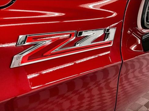 Used 2021 Chevrolet Tahoe Z71 image 33