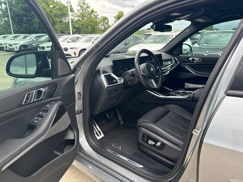 Used 2024 BMW X5 M60i w/ Executive Package AWD/4WD image 11