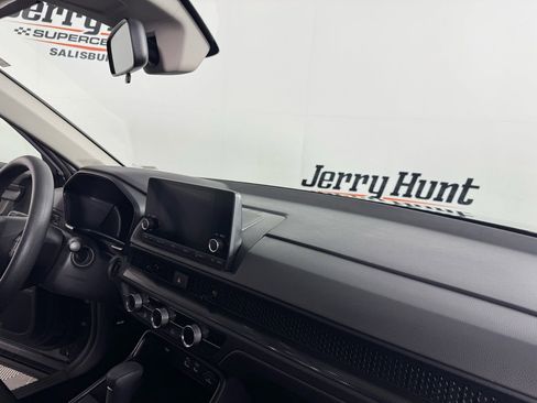 Used 2025 Honda CR-V EX image 30