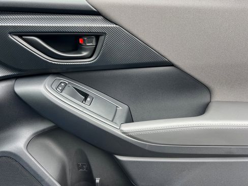 New 2025 Subaru Crosstrek 2.5i Premium image 19