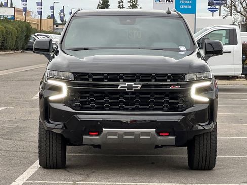 Used 2024 Chevrolet Tahoe Z71 w/ Luxury Package image 11