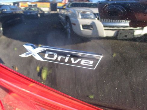 Used 2017 BMW 530i xDrive image 33