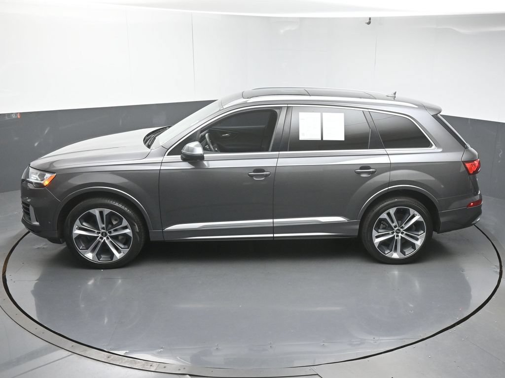 Used 2022 Audi Q7 3.0T Premium Plus w/ Premium Plus Package AWD/4WD image 46