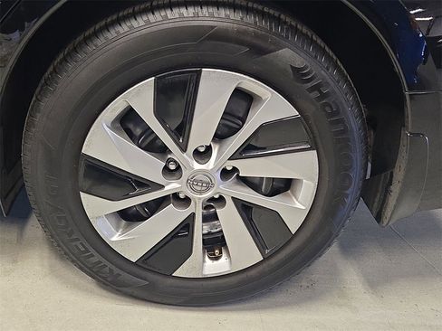 Used 2025 Nissan Altima 2.5 S image 32