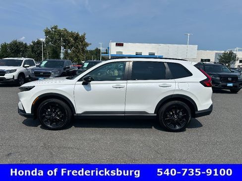 Used 2026 Honda CR-V Sport image 3
