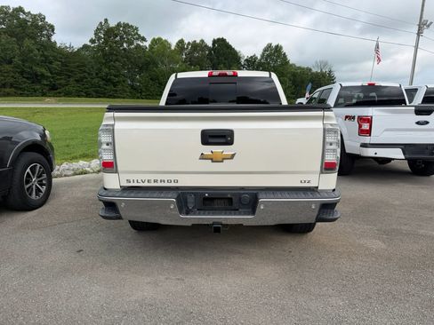 Used 2015 Chevrolet Silverado 1500 LTZ Z71 w/ LTZ Plus Package AWD/4WD image 14