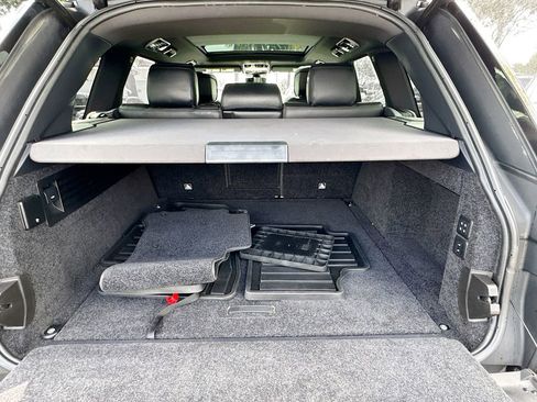 Used 2021 Land Rover Range Rover P525 Westminster Edition image 29