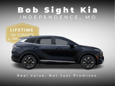 New 2026 Kia Sportage LX FWD image 7