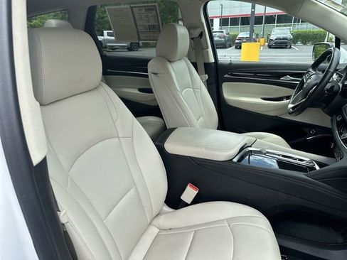 Used 2022 Buick Enclave Essence w/ Experience Buick Package AWD/4WD image 30