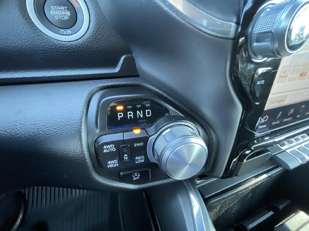 Used 2023 RAM 1500 Laramie AWD/4WD image 16