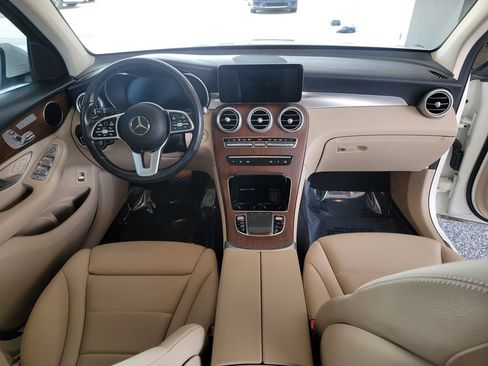 Used 2022 Mercedes-Benz GLC 300 4MATIC image 17