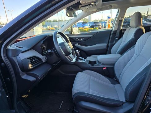 Certified 2025 Subaru Outback Premium image 8