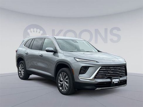 New 2026 Buick Enclave Preferred image 10