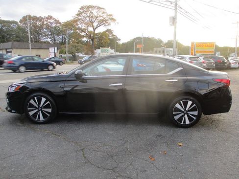 Used 2022 Nissan Altima 2.5 SV image 4