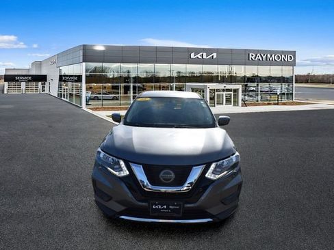Used 2018 Nissan Rogue S FWD image 8