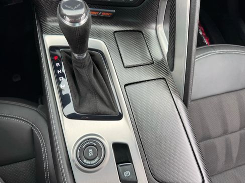 Used 2015 Chevrolet Corvette Z06 w/ Z07 Performance Package image 50