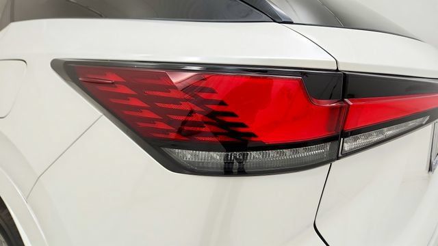 Used 2024 Lexus RX 350 FWD w/ Convenience Package image 27