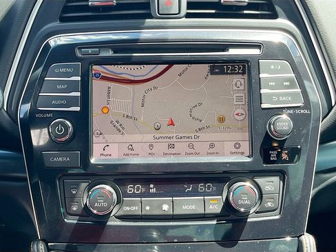 Used 2021 Nissan Maxima SR w/ Sport Mat Group FWD image 13