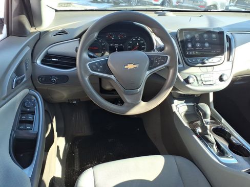 Used 2022 Chevrolet Malibu LS w/ Driver Confidence Package image 7