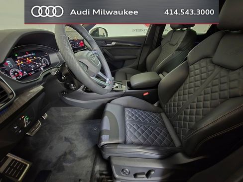 Used 2025 Audi SQ5 Premium Plus AWD/4WD image 17