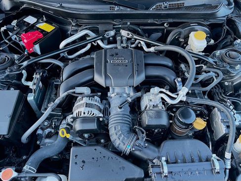 Used 2024 Toyota GR86 Premium image 28