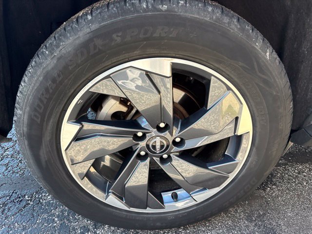 Used 2024 Nissan Rogue SV FWD image 26