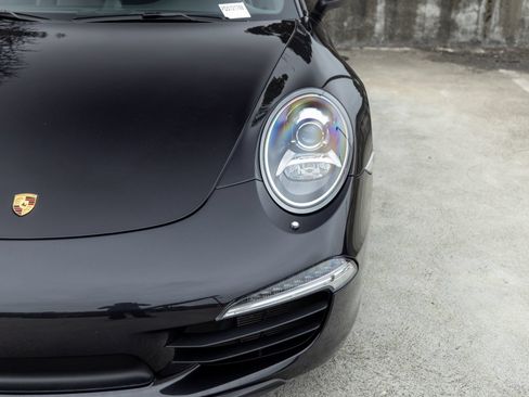 Used 2013 Porsche 911 Carrera S RWD image 16
