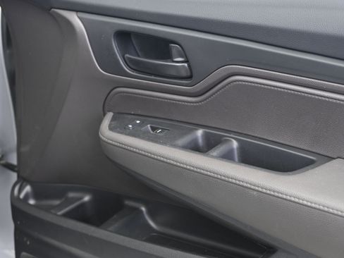 Used 2021 Honda Odyssey EX image 21