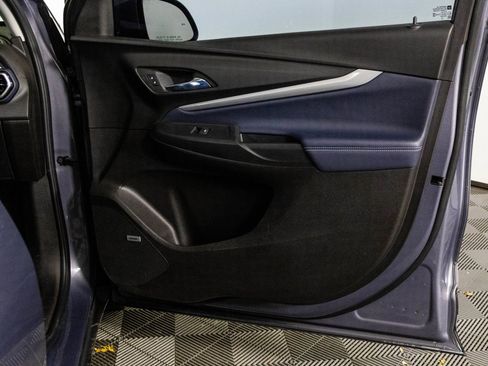 Used 2022 Chevrolet Bolt EUV Premier w/ Sun & Sound Package image 41