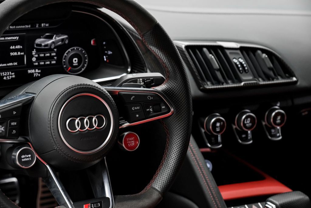 Used 2018 Audi R8 V10 AWD/4WD image 29