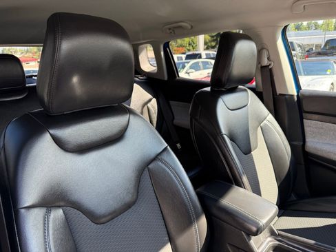 Used 2022 Jeep Compass Latitude w/ Convenience Group image 15