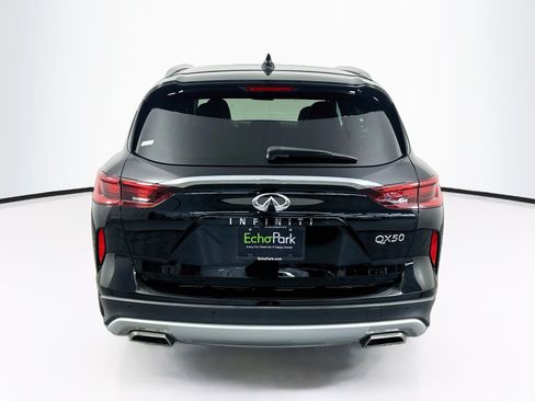 Used 2023 INFINITI QX50 Luxe FWD image 7